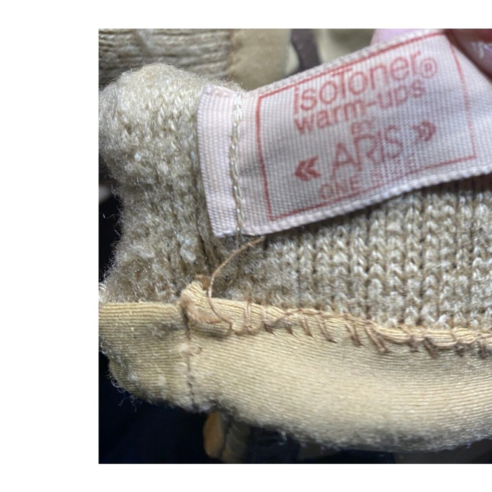 Vtg Women ISOTONER DRIVING GLOVES Tan/Blue/Gray One Size Nylon Spandex Winter - Picture 7 of 7